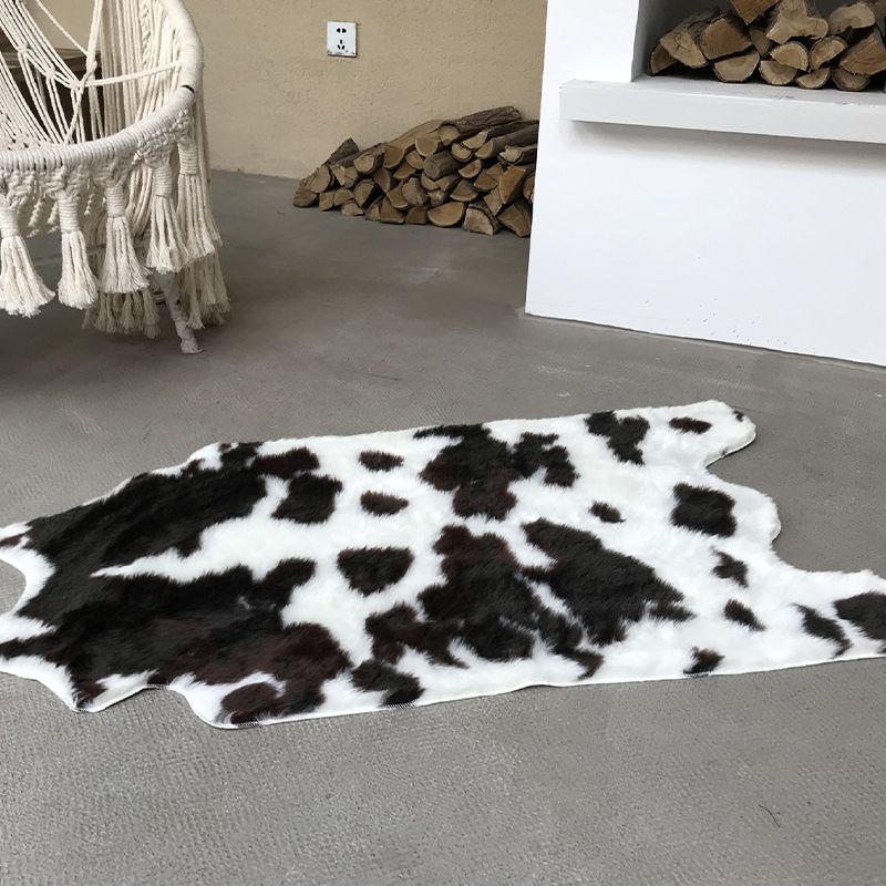 Fancy Cow Skin Print Rug zwart-wit modern tapijt synthetisch machine wasbare vlekbestendig niet-slip tapijt voor kamer