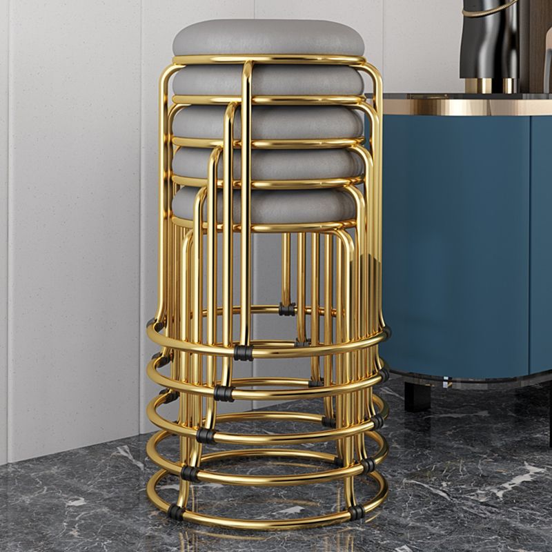 Indoor Round Ottoman Glam Standard Stain Resistant Velvet Ottoman