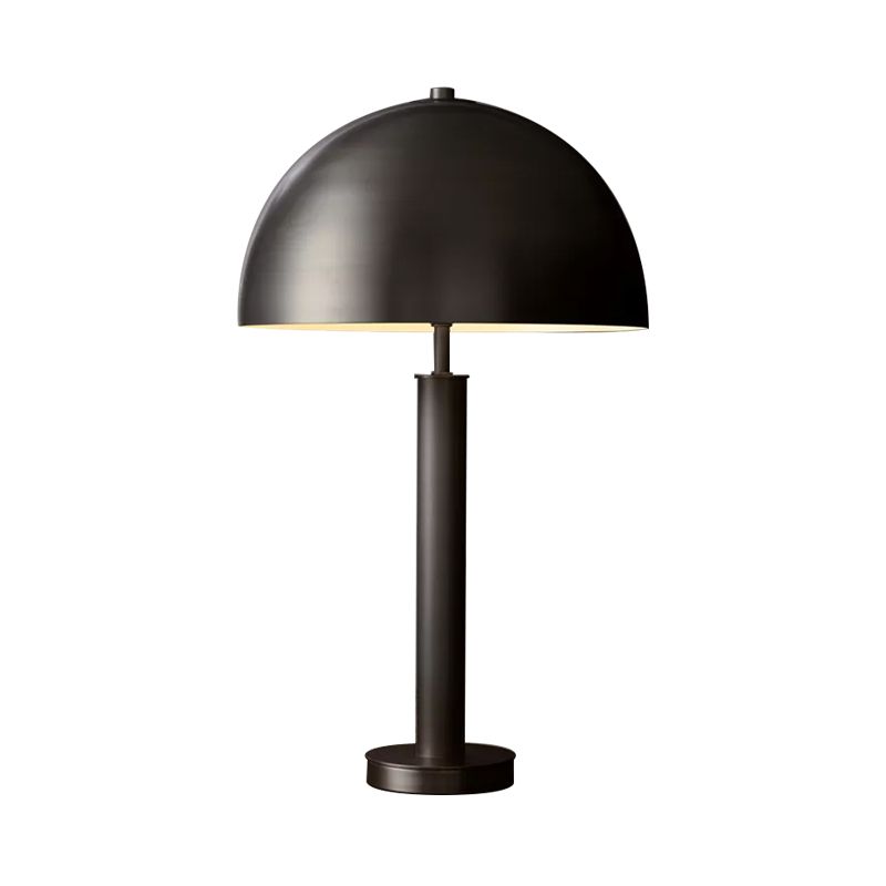 Metallic Semiccle Night Night Table Light Minimaliste de la table de chevet à 1 lumière en noir / or pour le chevet