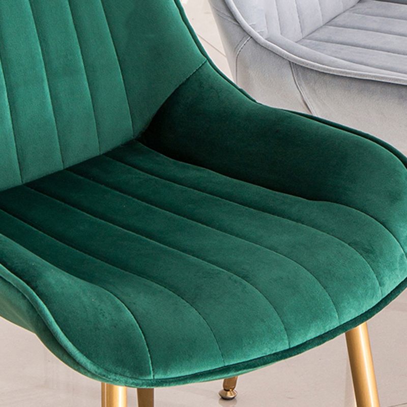 Chaises sans bras de salle à manger en métal nordique, chaise latérale rembourrée pour Restaurant