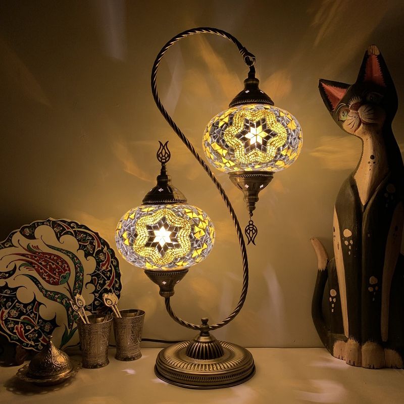 Modern Style Teardrop Shape Table Lighting Glass 2 Light Table Lamp for Bedroom