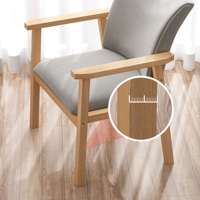 Chaise de salle à manger en bois avec fauteuil à dossier massif en bois d'hévéa scandinave avec pieds naturels