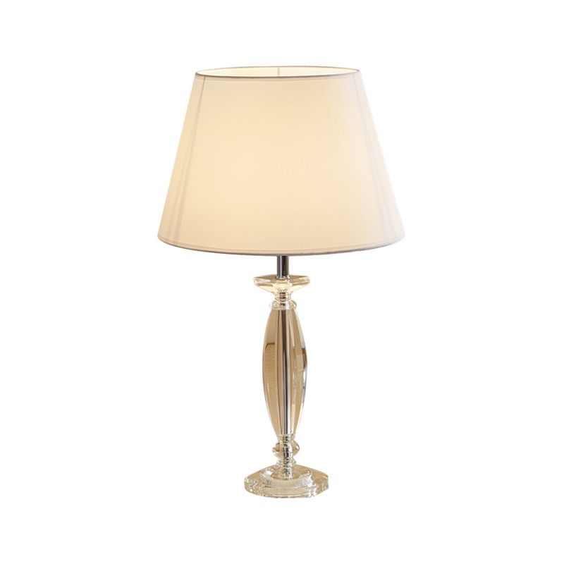 1-head stof schaduwtafel licht traditioneel wit/vlas/koffie taps toelopende studieruimte nachtkastje lamp met kristalbasis