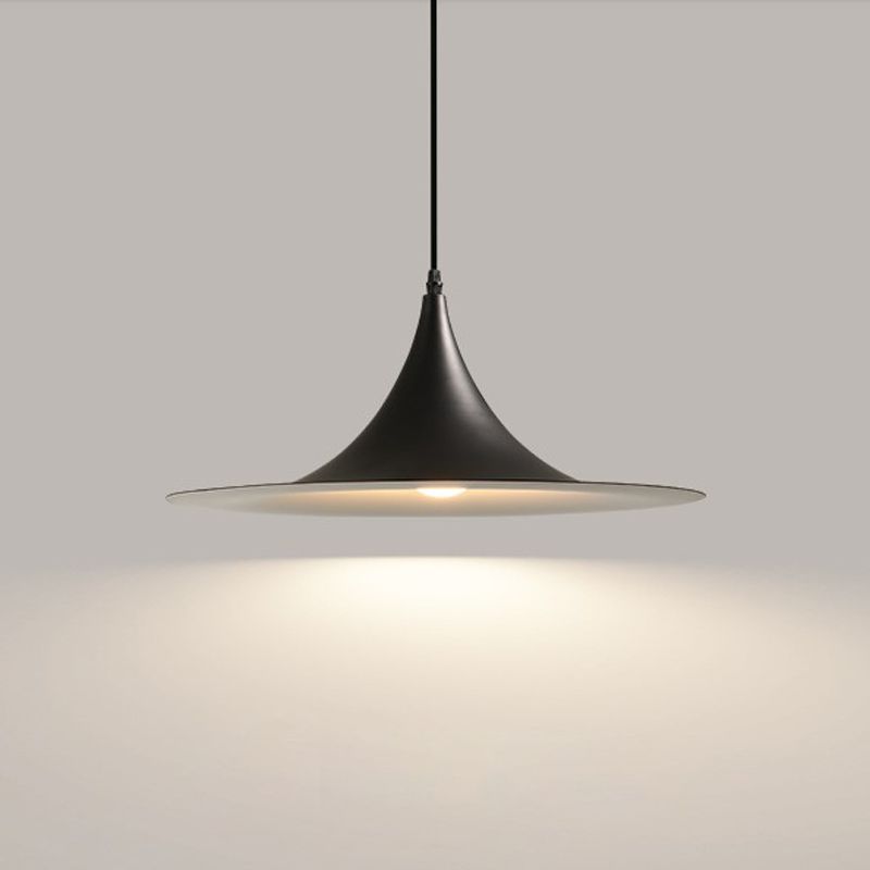 Postmodern Fared Pendant Lightture Metal 1-Light Dining Room Suspension Light