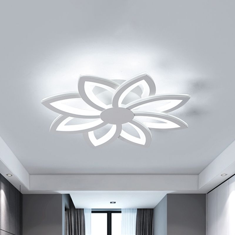 Acrylic Flower Flush Mount Light Minimalist LED White Close to Ceiling Lamp for Bedroom