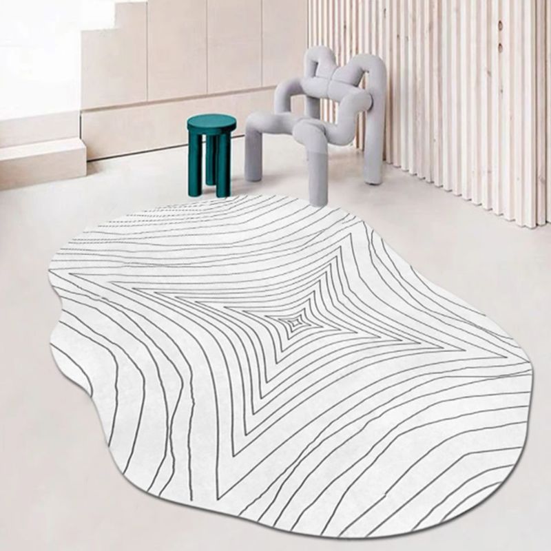 Tapis de salon jaune.