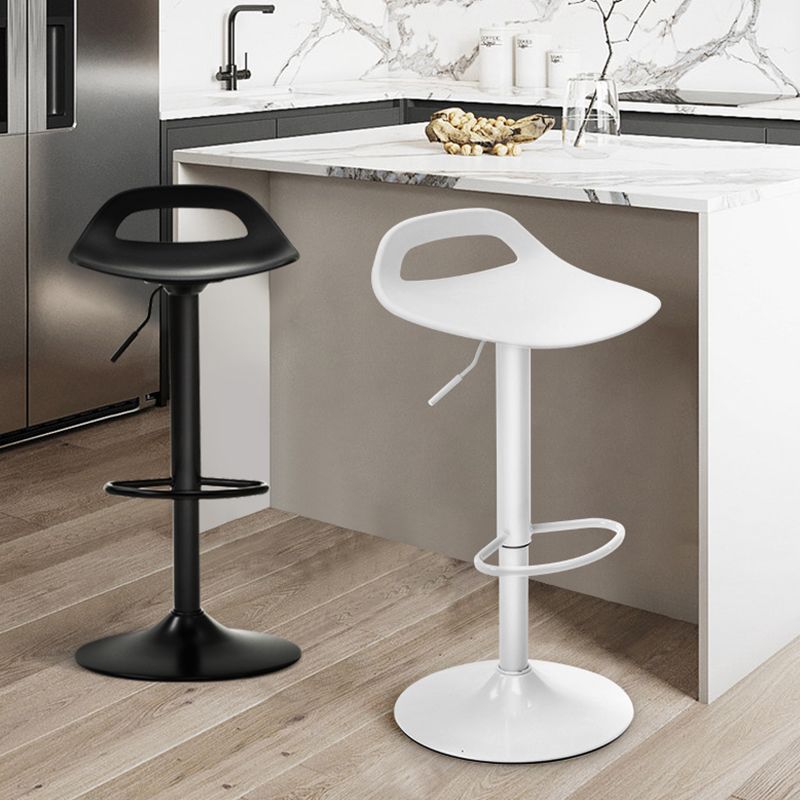 Taburete de bar de cuero moderno para comedor, taburete de bar giratorio con respaldo