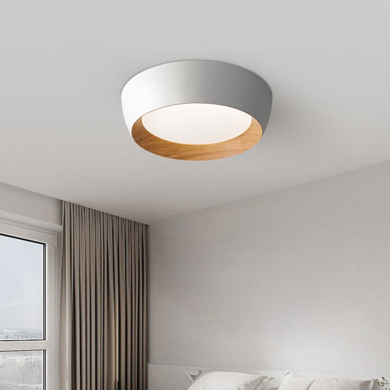 White Ceiling Light Fixture Nordic Round LED Flush Mount for Bedroom