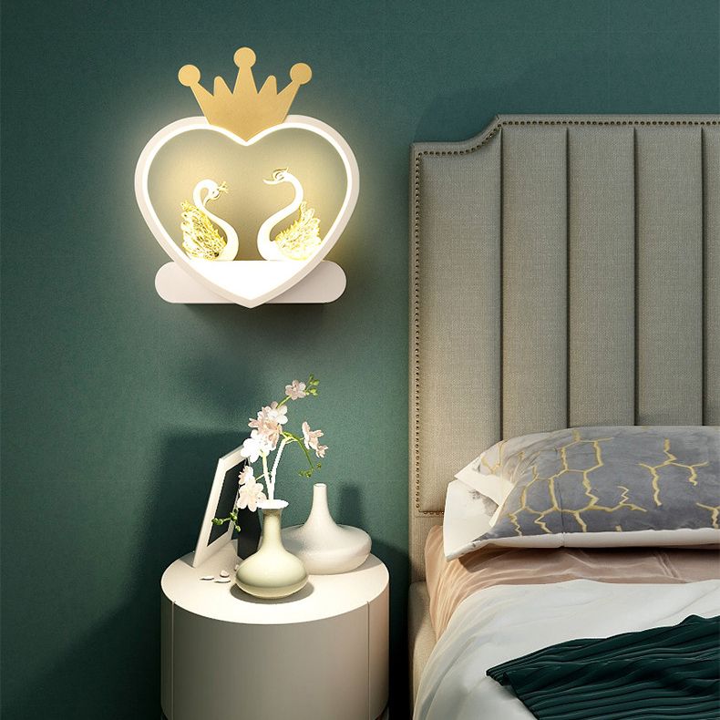 Heart-shaped 1-Light Wall Sconce Kids Style Metal Wall Light Fixture without Decorations