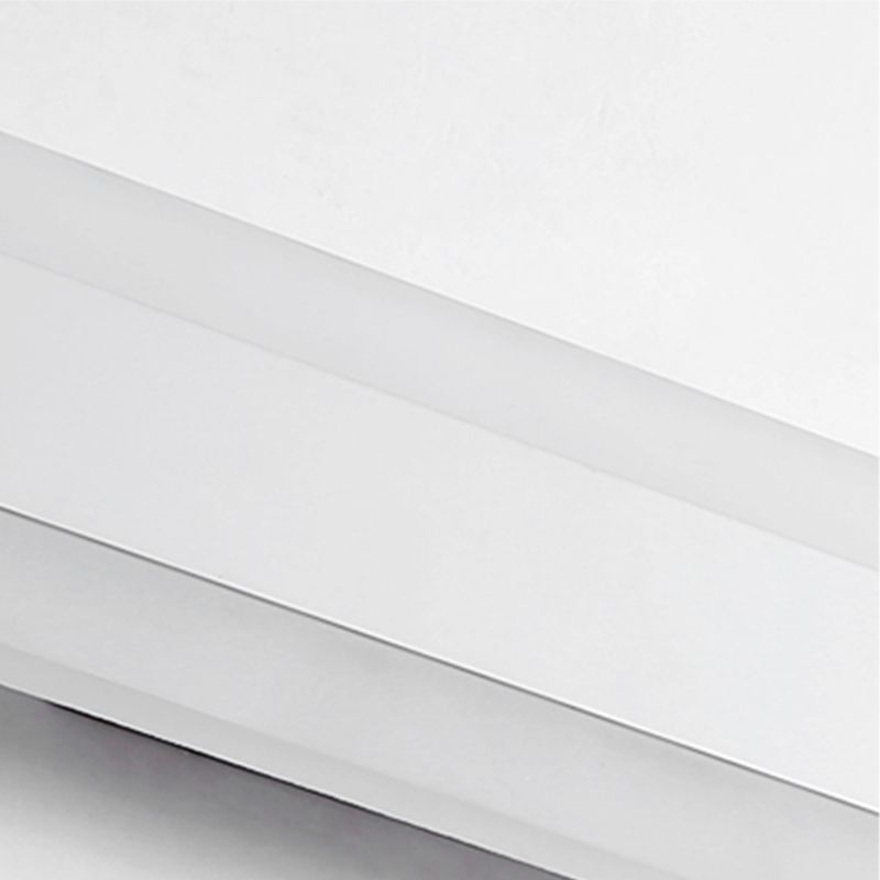 Metal Linear Shade Wall Sconce Modern Style 1-Light Mirror Wall Lighting Fixture in White