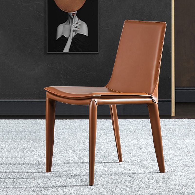 Silla de comedor sin brazos de cuero moderno, sillas de comedor de metal para uso en restaurantes