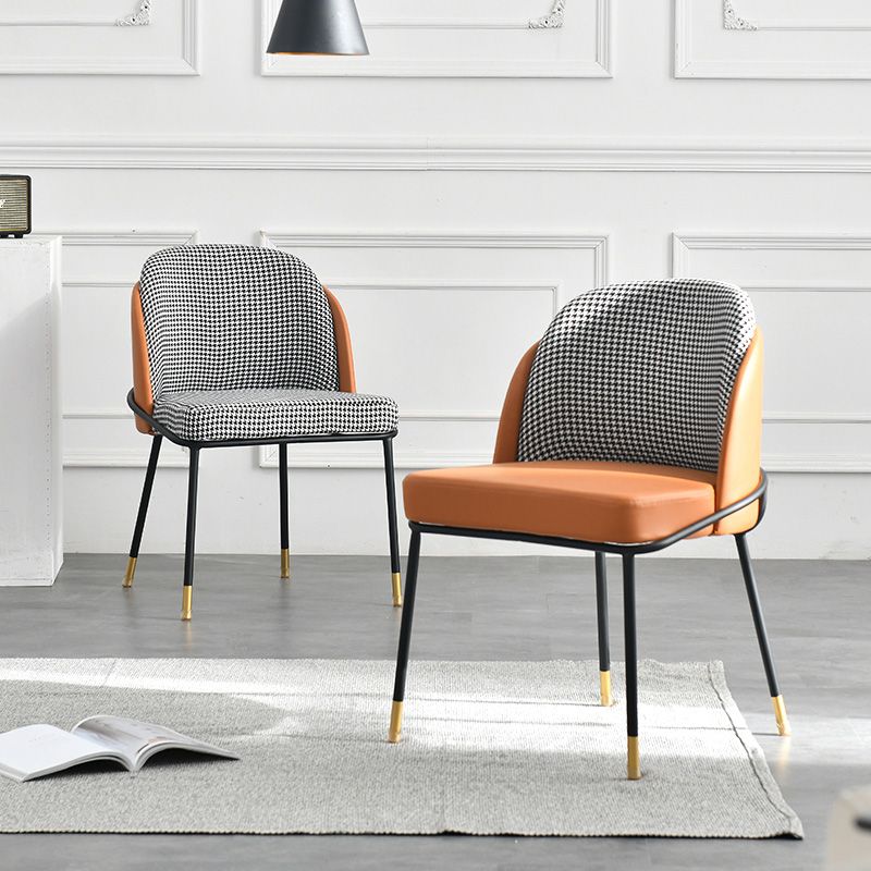 Sillas de comedor nórdicas Sillón Parsons para cocina con patas de metal