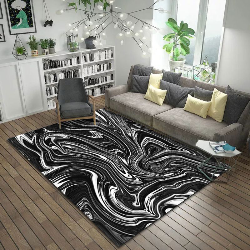 Simple Modern Rug in White and Black Abstract Painting Pattern Rug Polyester Anti-Slip Carpet for Home Decoration