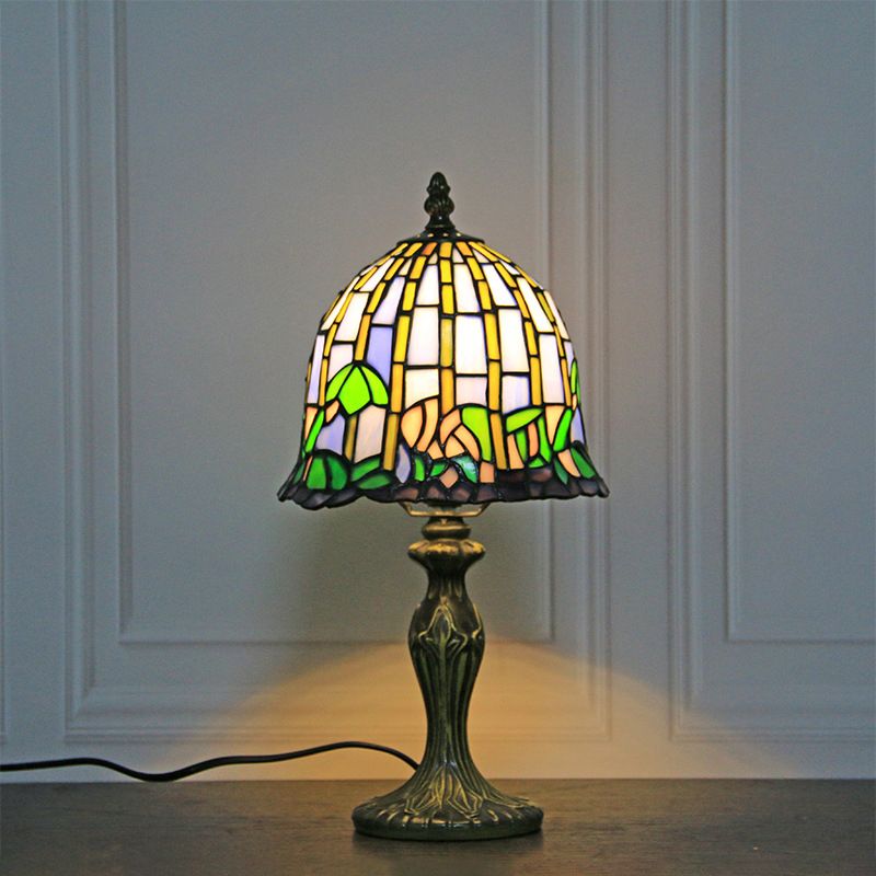 Light da tavolo a forma di campana a forma di 1-bulba Lampada da comodino in vetro in bronzo