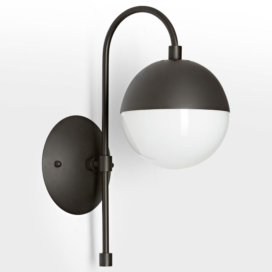Nordic Style Metal Wall Light Globe 1 Light Wall Sconce for Living Room