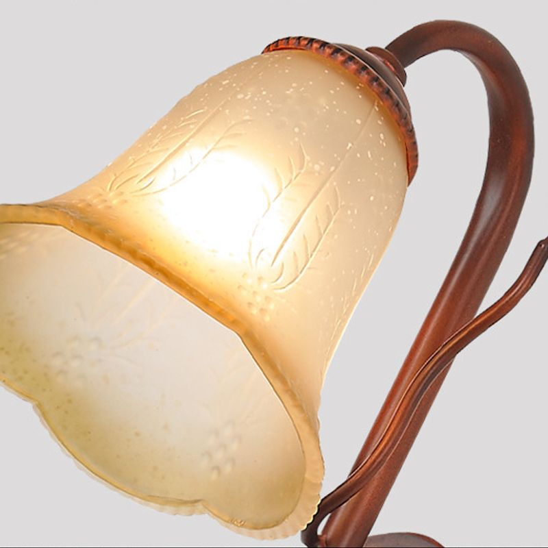 Bell Amber Glass Wall Lampy Style Country Style 1/2-Light Living Room Mur Murce Fixture avec accent d'oiseau en cuivre