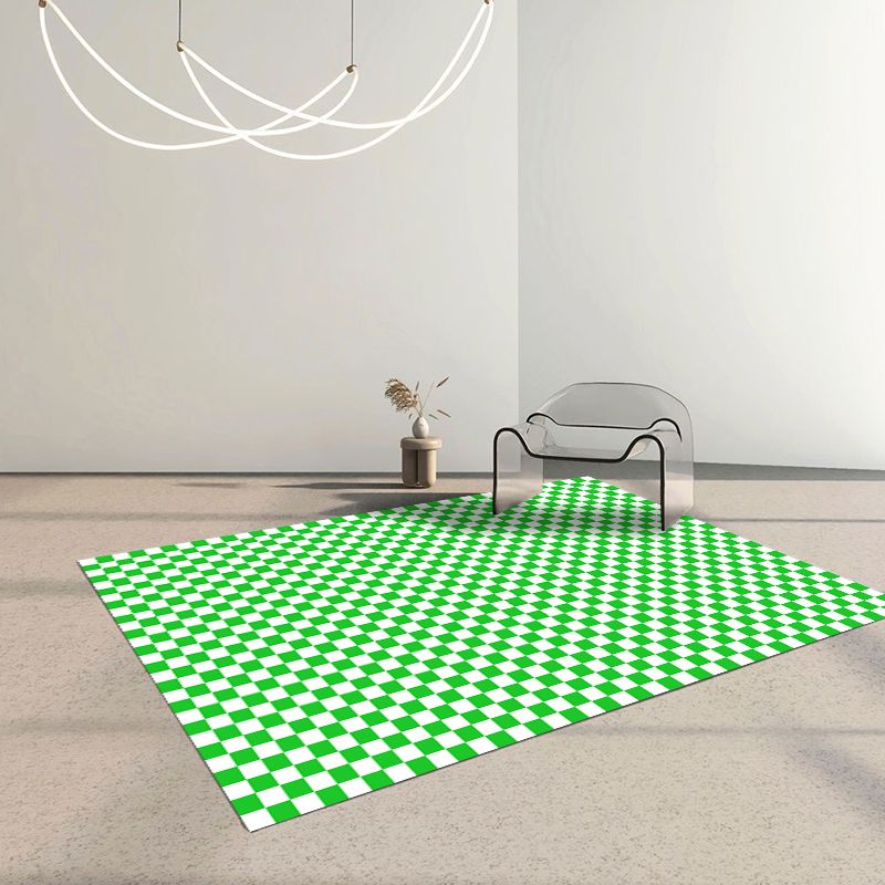 Modern Checkered Pattern Rug Polyester Indoor Carpet Stain Resistant Carpet for Living Room