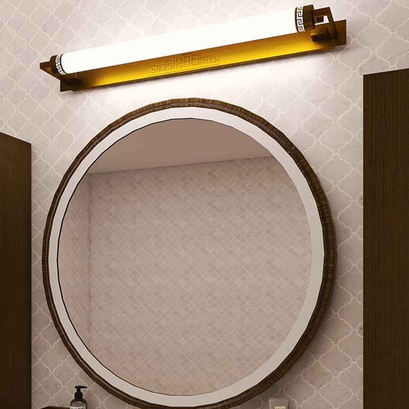 Éclairage mural en métal linéaire