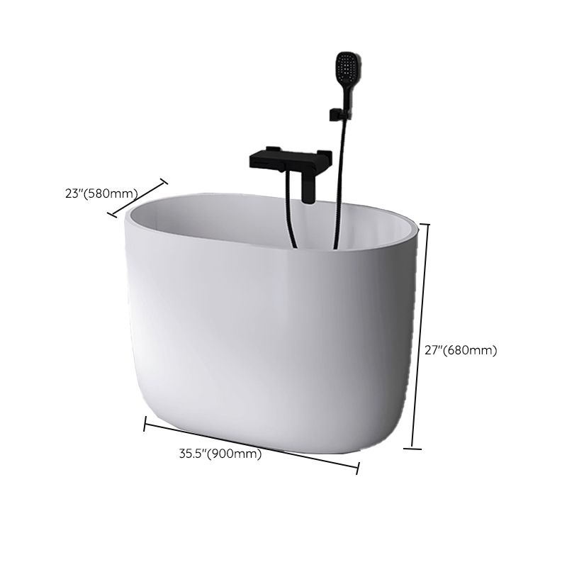 Modern Style Freestanding Bath Tub Acrylic Oval Bathtub in White