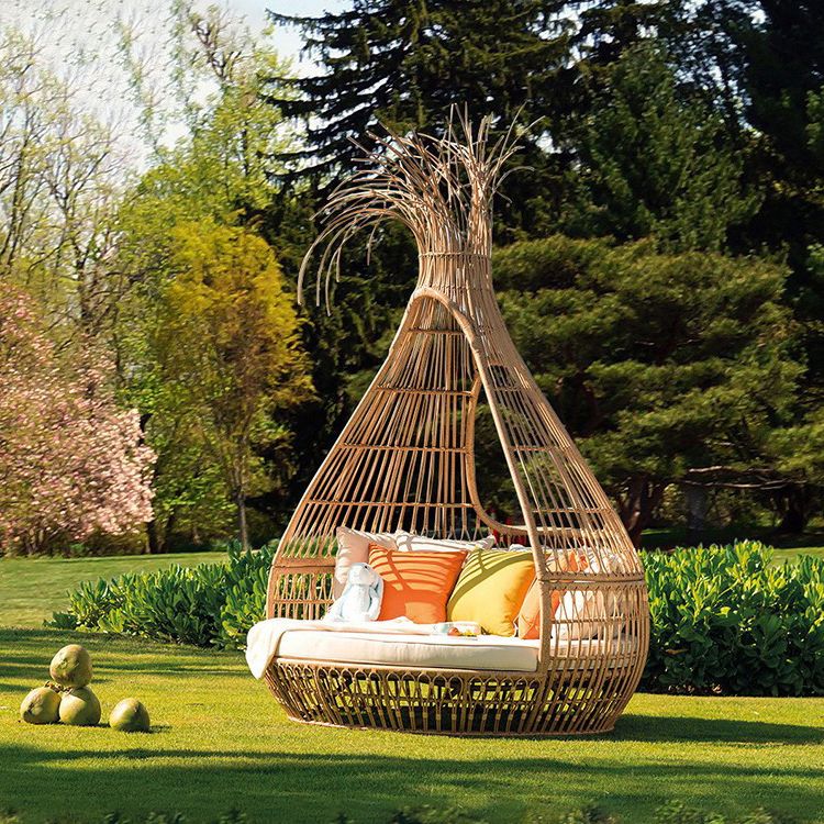 White Cushion Patio Daybed UV and Water Resistant Outdoor Sofa