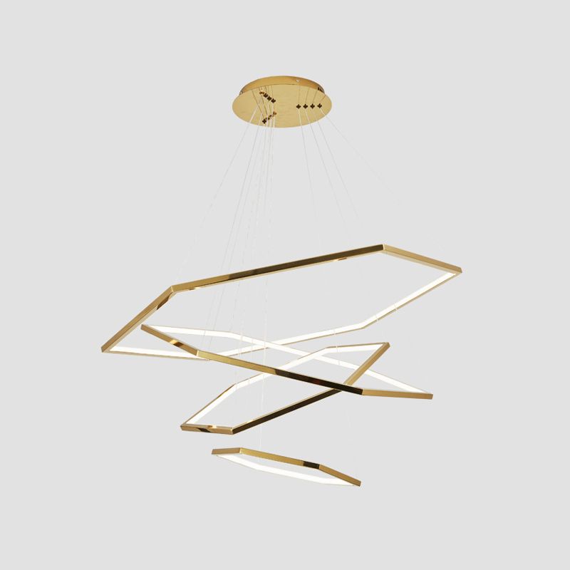 3 lumières Polygon Shade Hanging Light Modern Style Pendante Metal Pendante pour salle à manger