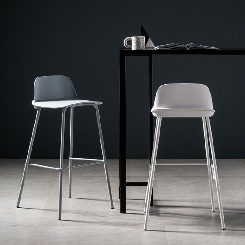 Modern Plastic Seats Macron Barstool Metal 4 Legs Bar Stool for Indoor, Set of 2