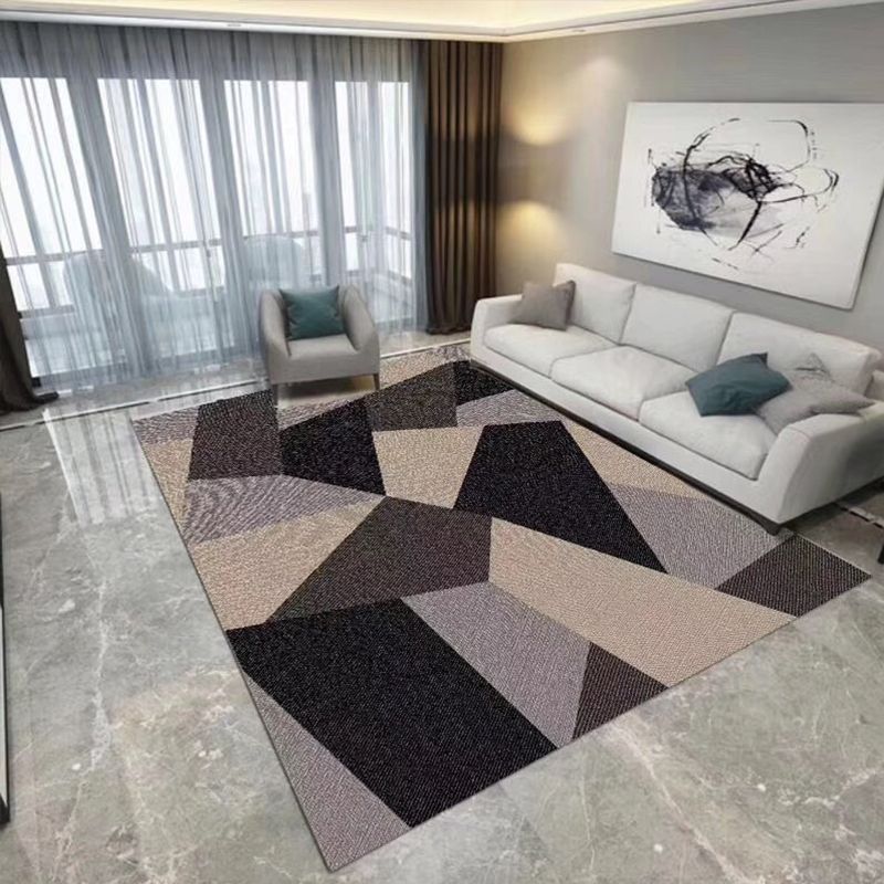Trendy Living Room Rug Multi Colored Geometric Printed Area Rug Polypropylene Non-Slip Stain-Resistant Rug