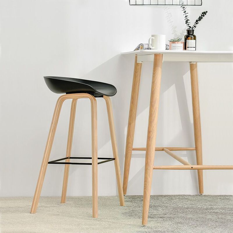 Nordic Plastic Bar-stool Bucket Seat Counter Bar Stool with Wood Legs