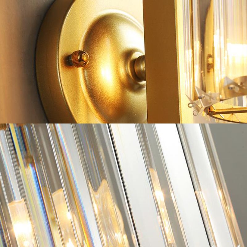 Klare Kristalltrommelwandleuchte zeitgenössische Schwarz/Gold 1 Lichtwandlampe mit Metallarm für Schlafzimmer