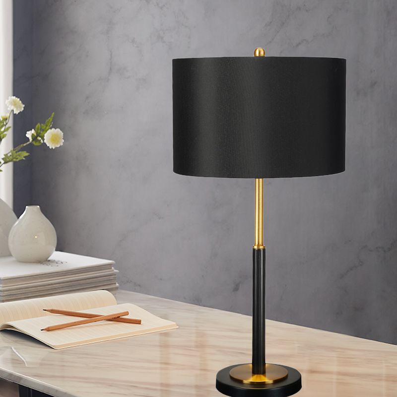 Lámpara de mesa nocturna de tela de tambor de lujo 1 Bulbo Night -Stand Light para sala de estar