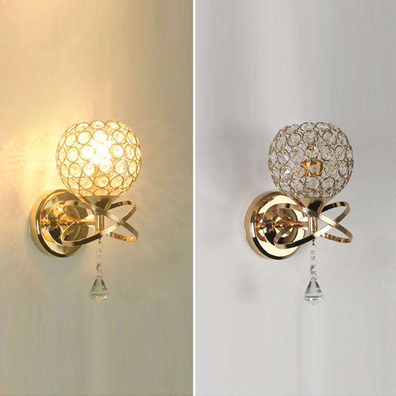 Lampada a monte a parete globo moderna illuminazione montata a parete a 1 luci con un ombra di cristallo chiaro