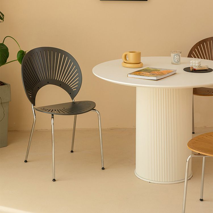 Chaise de salle à manger de style contemporain Chaises de cuisine sans accoudoirs avec pieds en métal