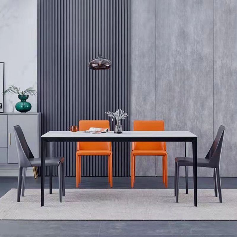 Mesa de comedor contemporánea rectángulo Mesa de piedra sinterizada con 4 piernas negras