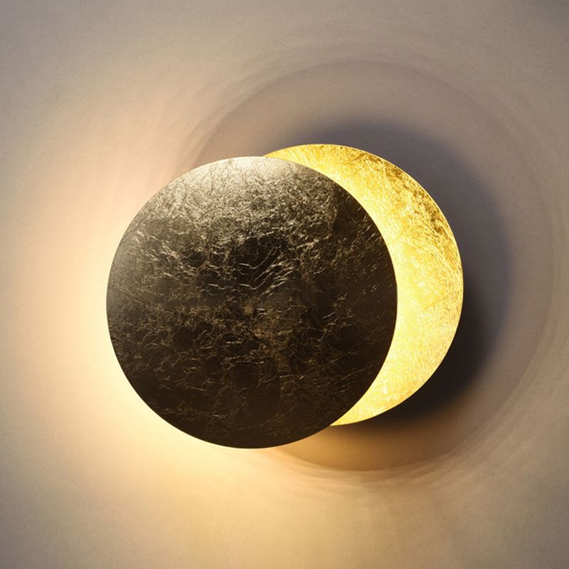 Modern Creative LED Wall Lamp Wrought Iron Circular Rotatable Wall Light for Interior Spaces