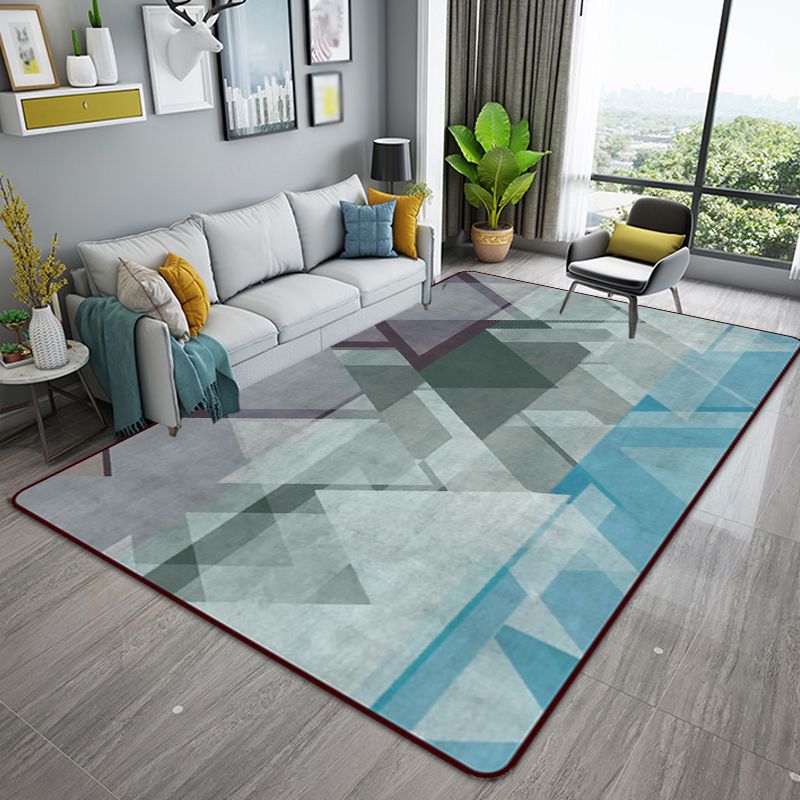 Minimalistischer moderner Teppich in grauem Farbblock-Dreiecksmuster, Polyester, haustierfreundlicher Teppich für Heimdekoration