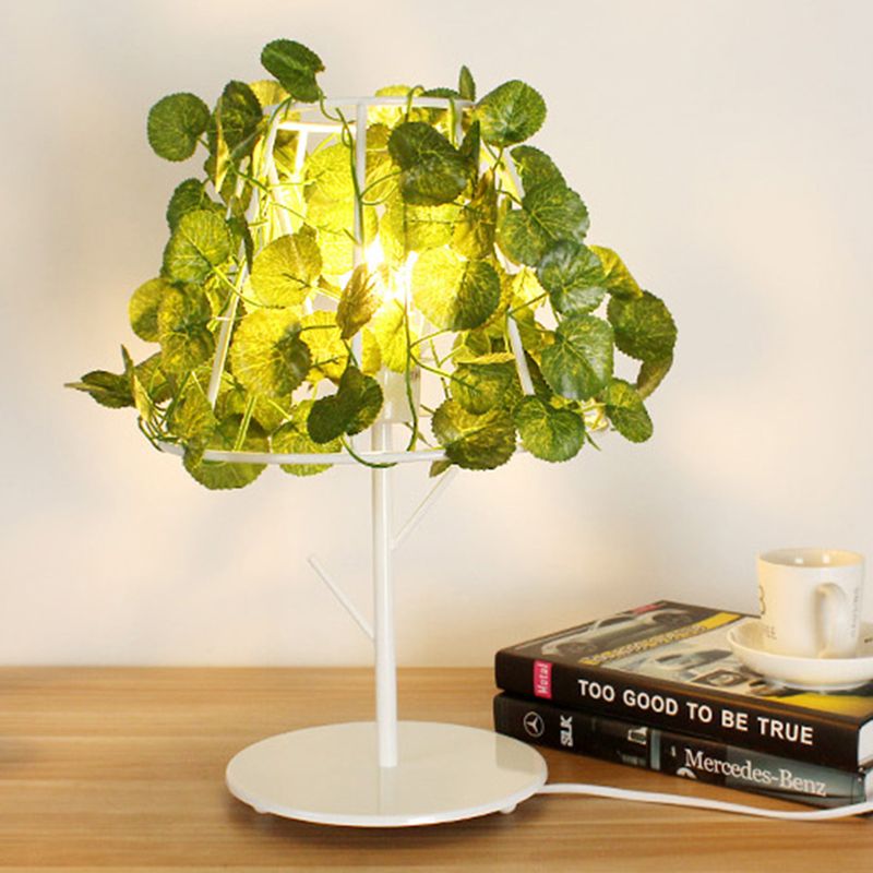 Wit 1 kop nachtkastje verlichting industrieel metaal conische nachttafel licht met plantendecoratie