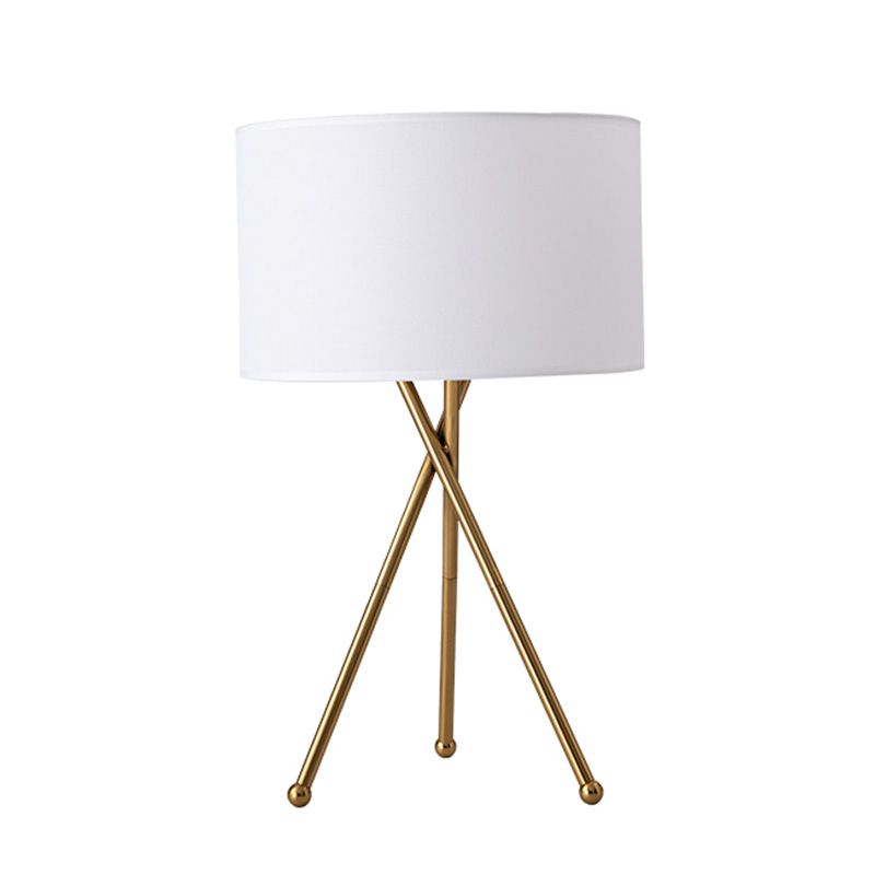 Lampada da tavolo in tessuto a forma di tamburo Lampada da comodino artistica a 1 lampadina con treppiede metallico