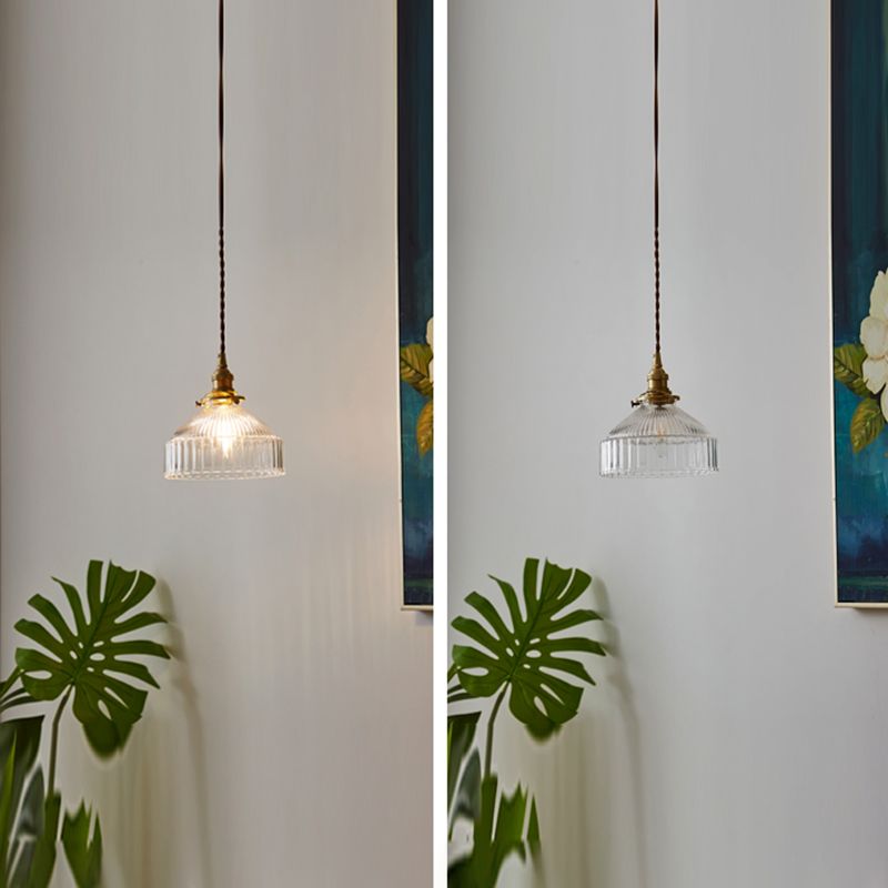 Sala da pranzo geometrica sospesa a sospensione in vetro a costola trasparente 1 luce in ottone appeso