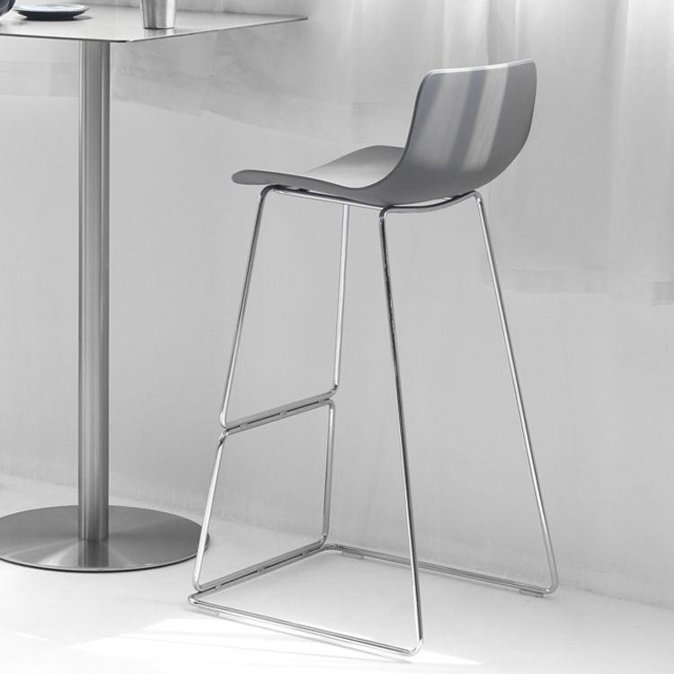 Contemporary Style Bar Stool Plastic Counter Bar Stool with Metal Legs for Home