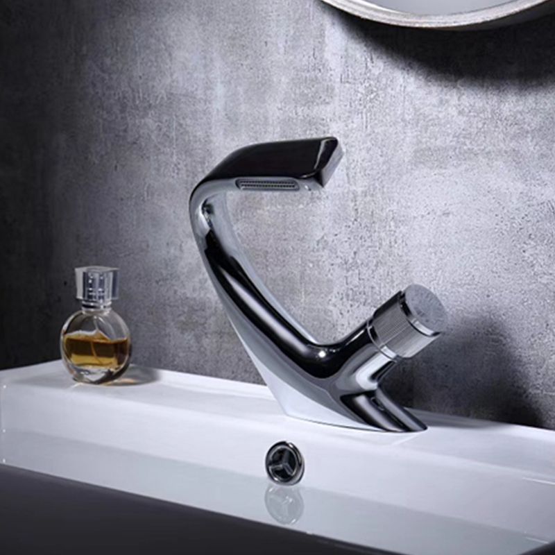 Contemporary Bathroom Faucet Deck Mounted Copper One Handle Fixed Roman Tub Faucet Set