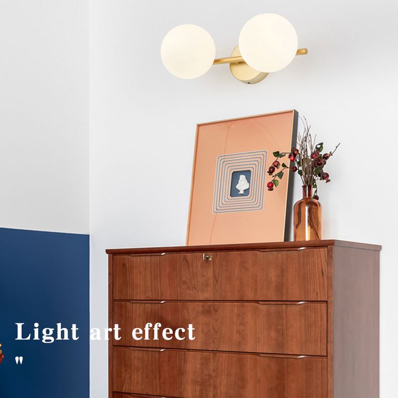 Postmodern Globe Vanity Sconce Lights Milk Glass Wall Monte Funture per bagno