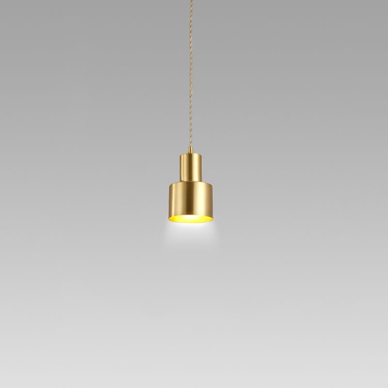 Forme cylindrique en métal Lumière suspendue à style postmoderne Pendre lumière suspendue pour le café