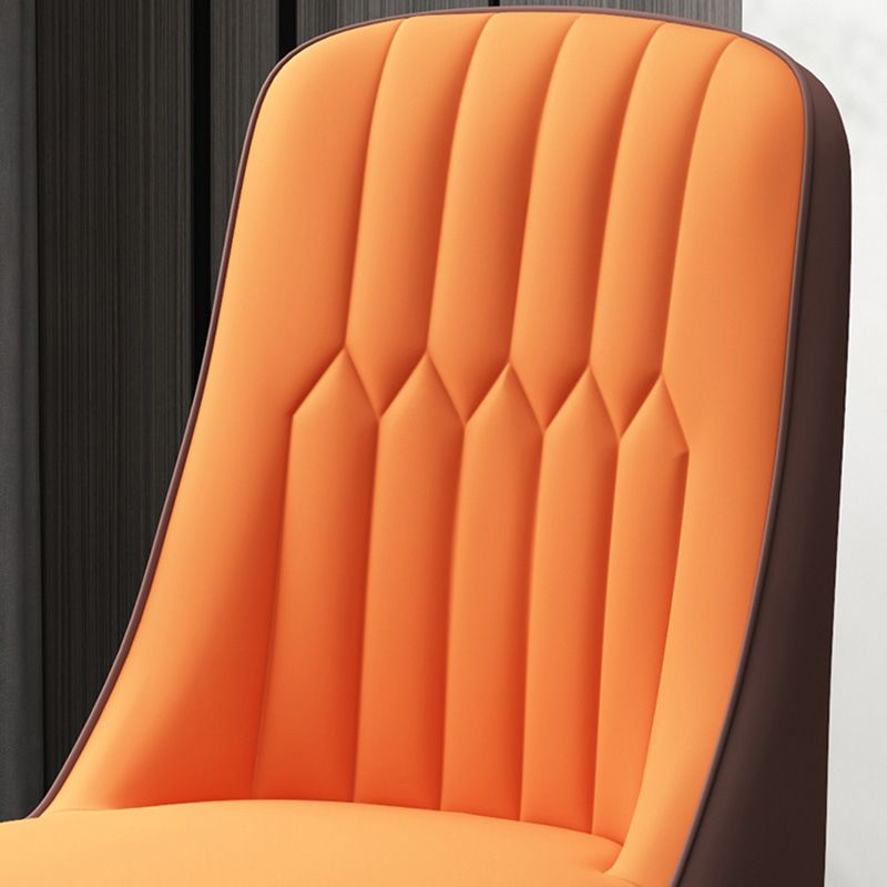 Inicio Silla auxiliar escandinava Silla de comedor Parsons tapizada en metal