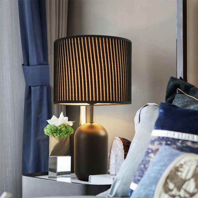Wit/zwarte single single drum studielamp modernisme stof led leeslicht voor slaapkamer