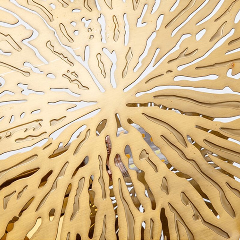 Luz de pared de forma de loto dorado en la lámpara de pared de hierro electroplacado de estilo creativo moderno para espacios interiores