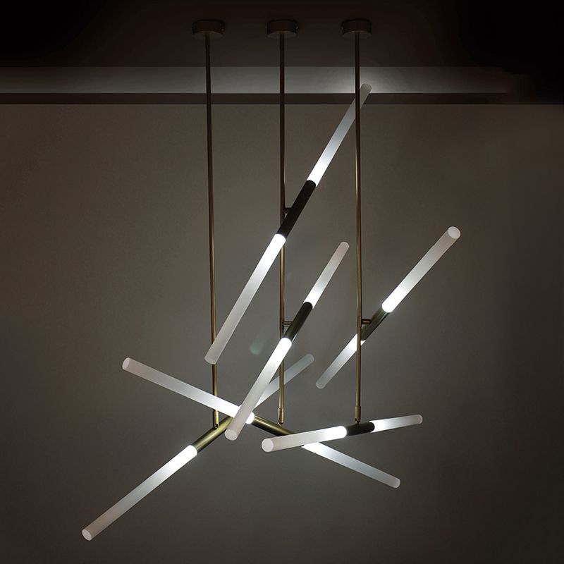 Lampadario tubolare acrilico moderno moderno 2/4/6 luci in bianco/nero/oro a soffitto in luce calda/bianca