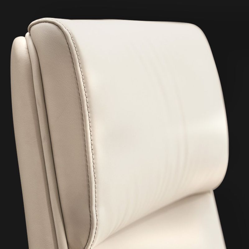 Modern Leather Executive Chair Adjustable Tilt Mechanism Swivel Office Chair