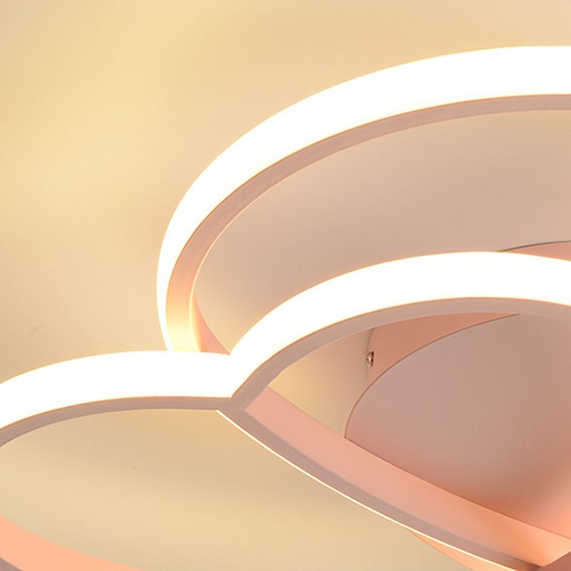 Modern Style Ceiling Light Lovely Color Linear Flush Mount Light Fixture for Bedroom