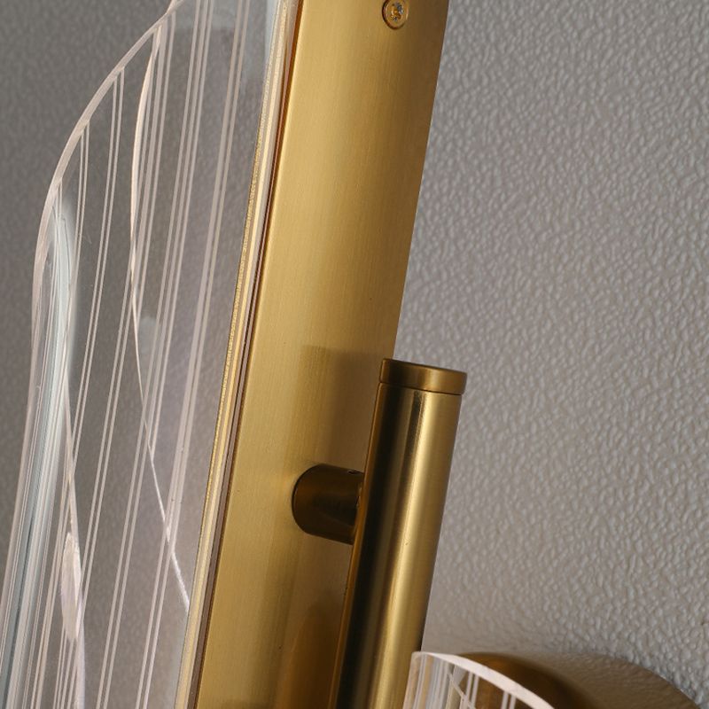 Geometric 1 Light Wall Lighting Fixture Modern Acrylic in Gold