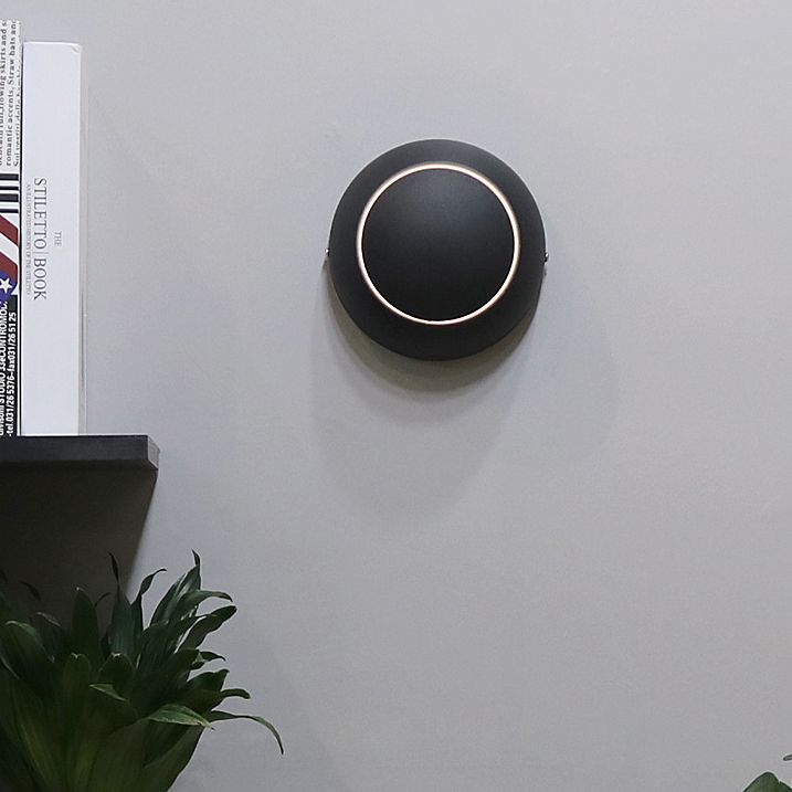 Modern Minimalist Style Rotatable Circular Wall Sconce Lighting Metal Wall Light